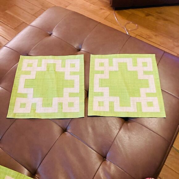 Pomegranate Square Green Rice Paper Placemats 13.5” Square - Picture 5 of 9